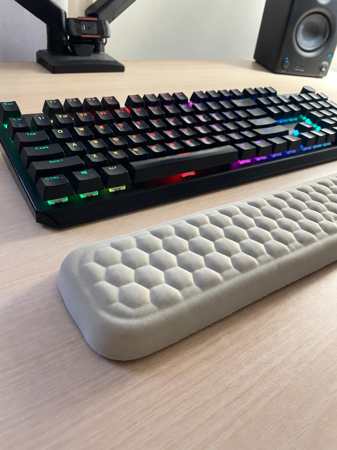 the keyboard wrist rest memory foam pad carpal tunnel